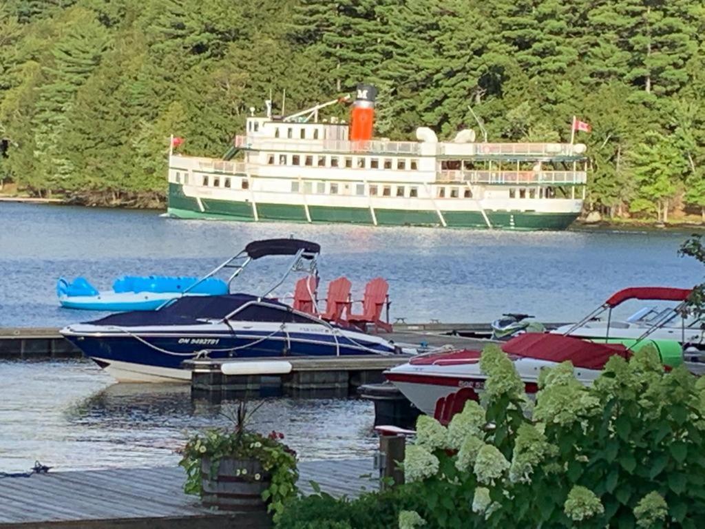 Muskoka Lakes Hotel And Resorts Port Carling Bagian luar foto